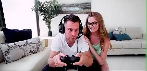  Gamer Girl Fucks and Plays(Miley Cole) 01 mov-12